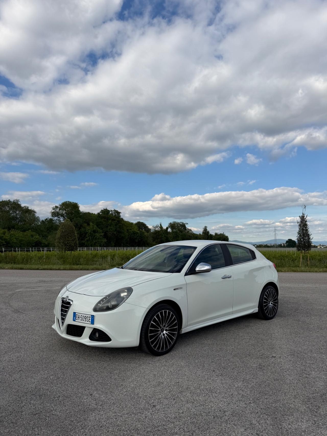 Alfa Romeo Giulietta 1.4 Turbo MultiAir TCT Distinctive