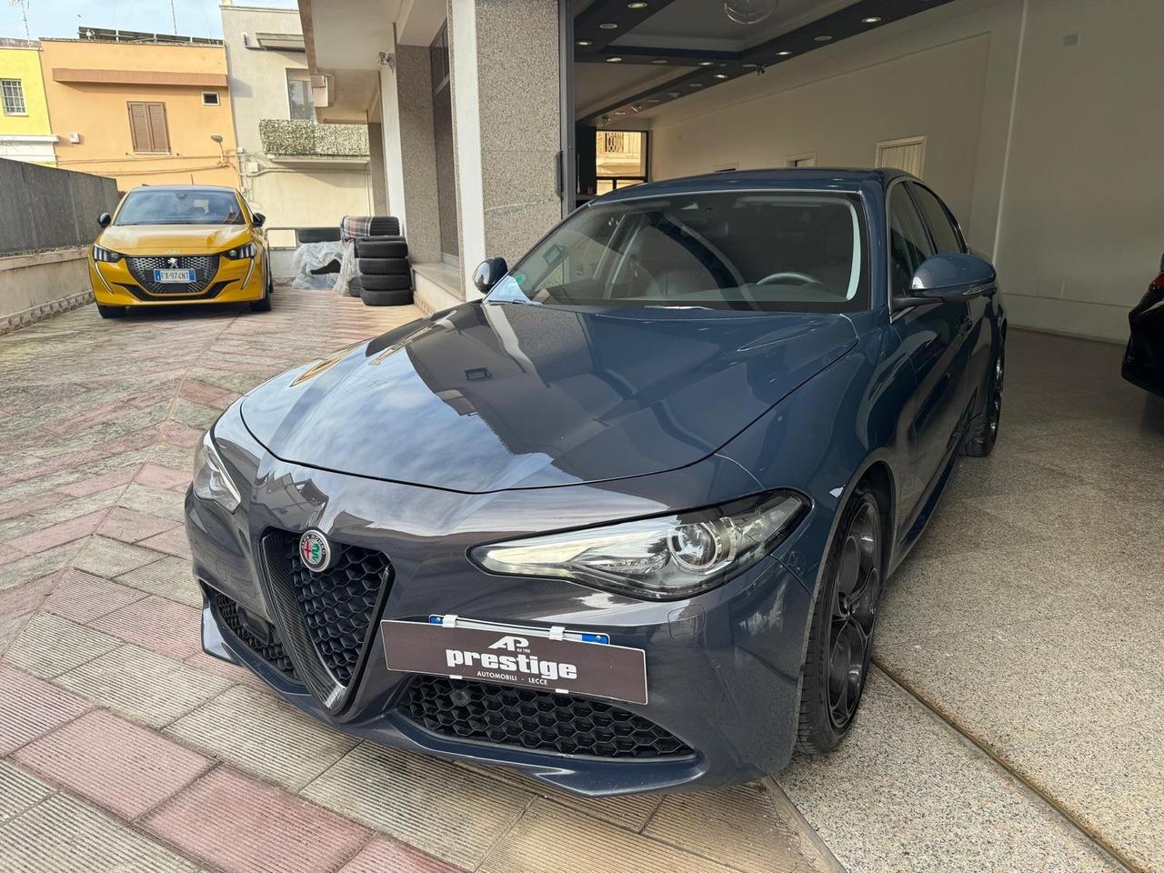 Alfa Romeo Giulia 2.2 Turbodiesel 180 CV AT8 Business Sport Launch Ed.