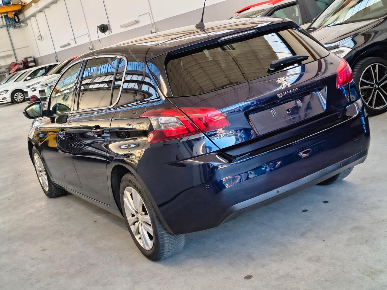 Peugeot 308 PureTech Turbo 130 S&S Allure