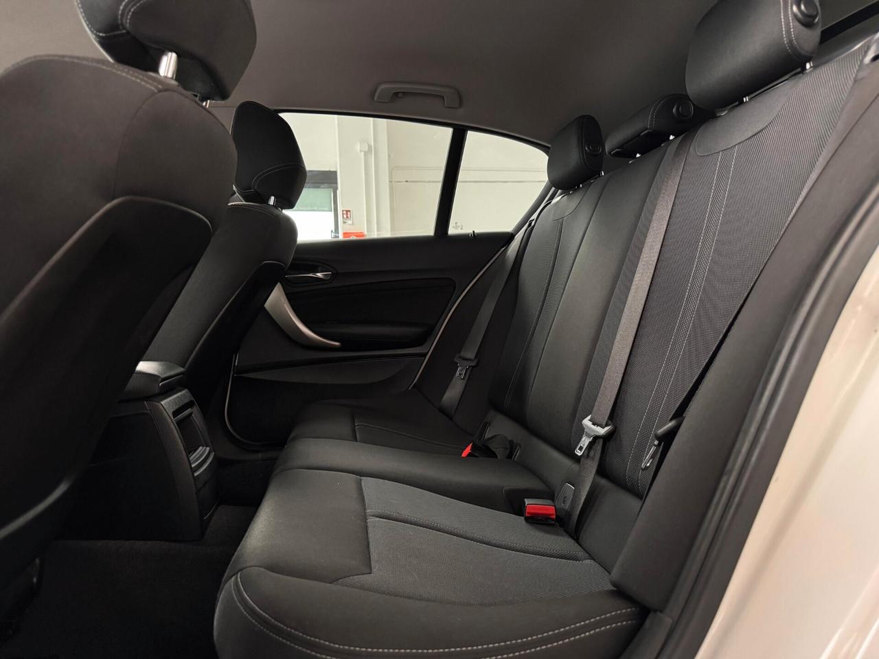 Bmw 116 116d 5p. Sport