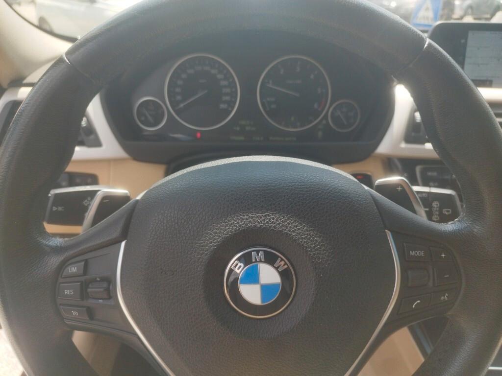 Bmw 320d xDrive Touring