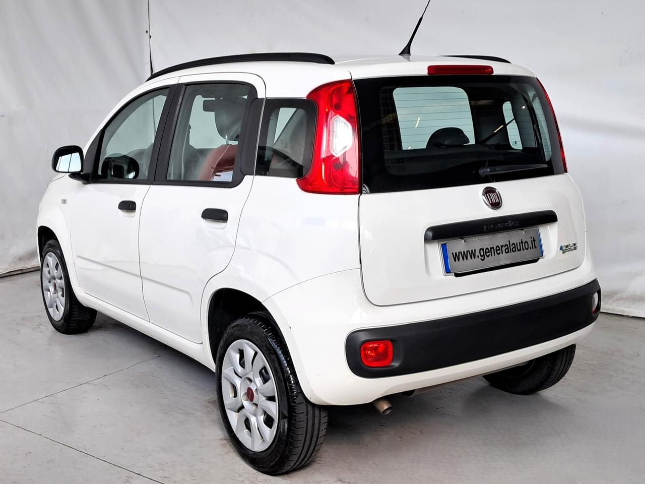 Fiat Panda 0.9 TwinAir Turbo Natural Power Lounge