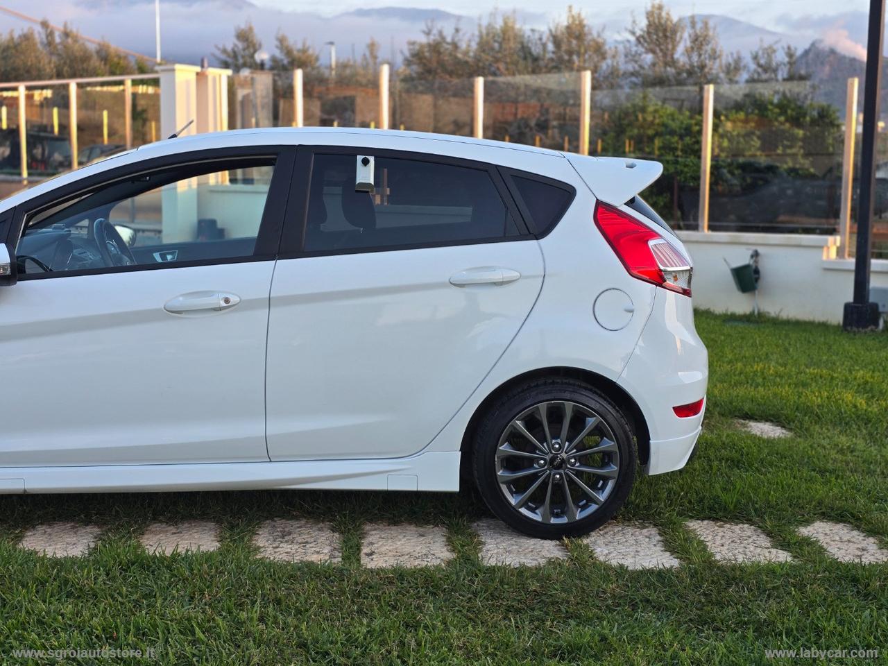 FORD Fiesta 1.5 TDCi 75 CV 5p. ST-Line