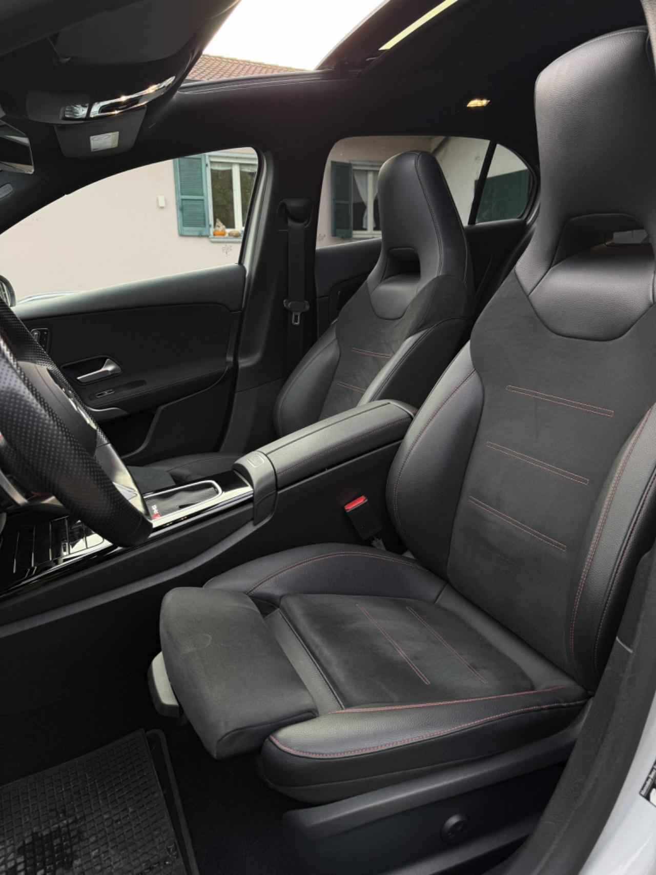 Mercedes-benz A200d AMG PREMIUM PLUS KMCERT GARANZ