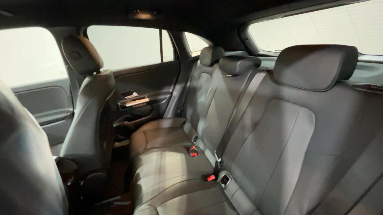 Mercedes-benz A 200 d Automatic Advanced