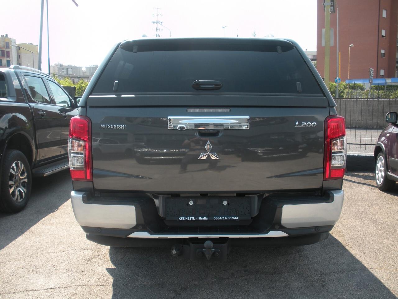 Mitsubishi L200 2.3 D Double Cab 4x4 Super Select Intense aut.