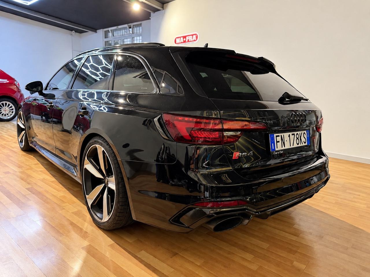 Audi A4 RS 4 Avant 2.9 TFSI quattro tiptronic