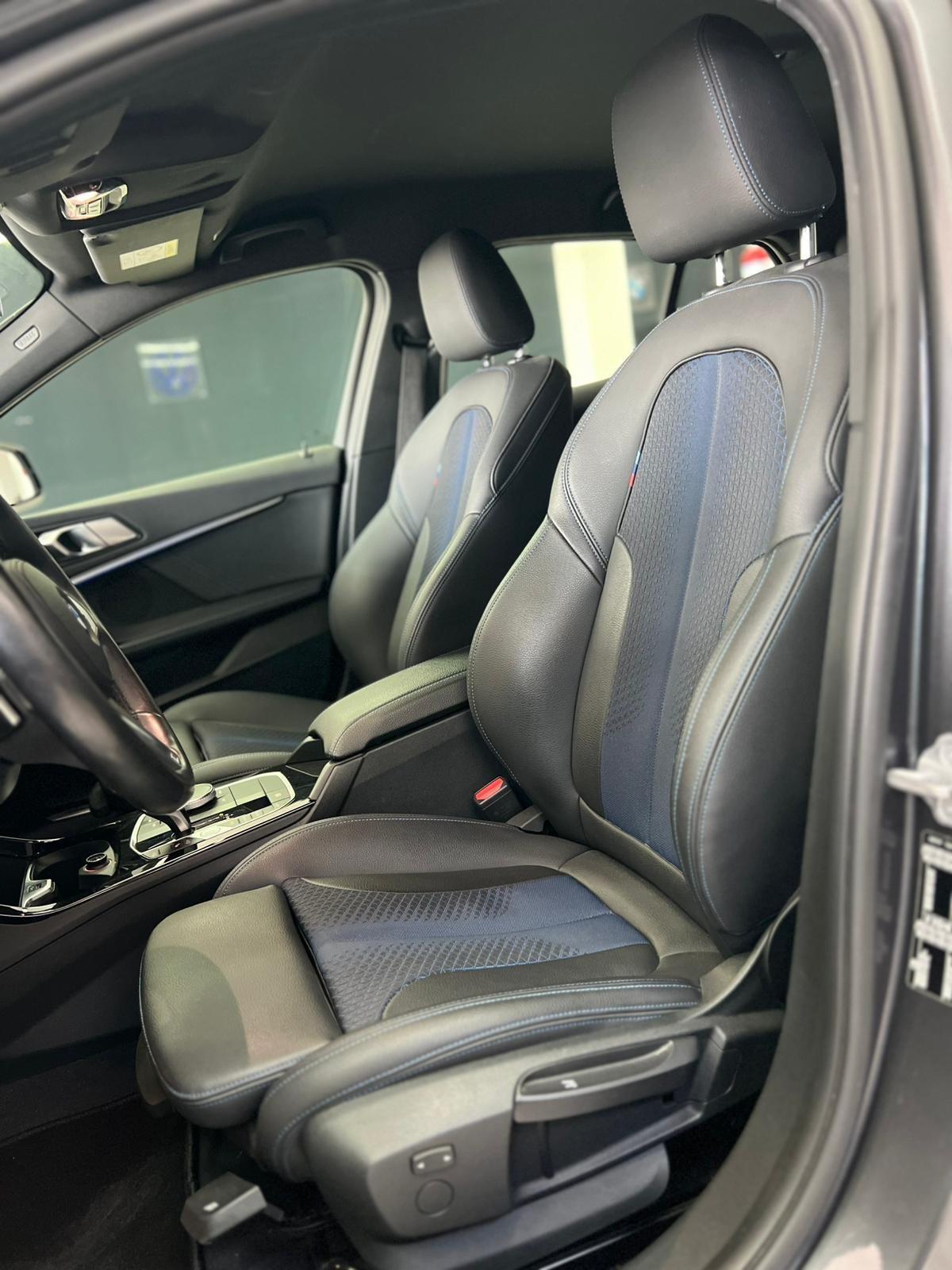 Bmw 118 118d 5p. Msport