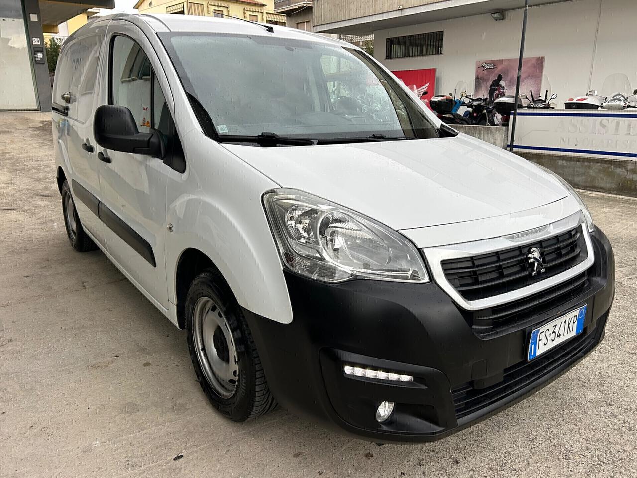 Peugeot PARTNER 1.6 HDI 3 POSTI “ COME NUOVO”