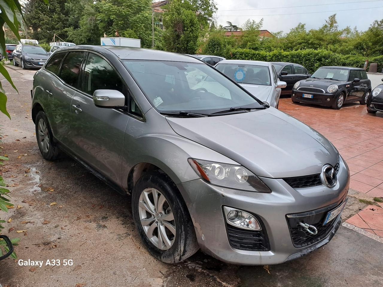 mazda cx7 motore batte