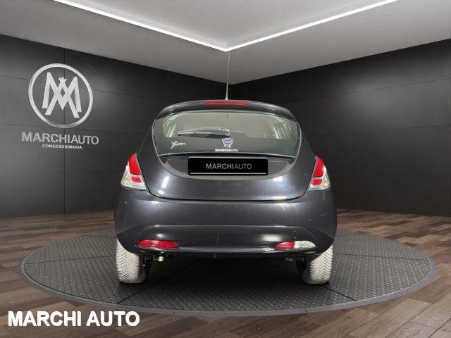 LANCIA Ypsilon 1.2 69 CV 5 porte Gold