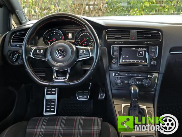 VOLKSWAGEN Golf GTI 2.0 TSI DSG 5p. BlueMotion Technology
