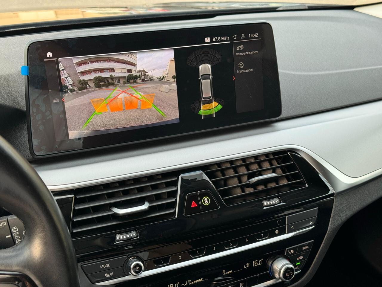 Bmw 520 520d 190 cv Touring Business automatica MHEV