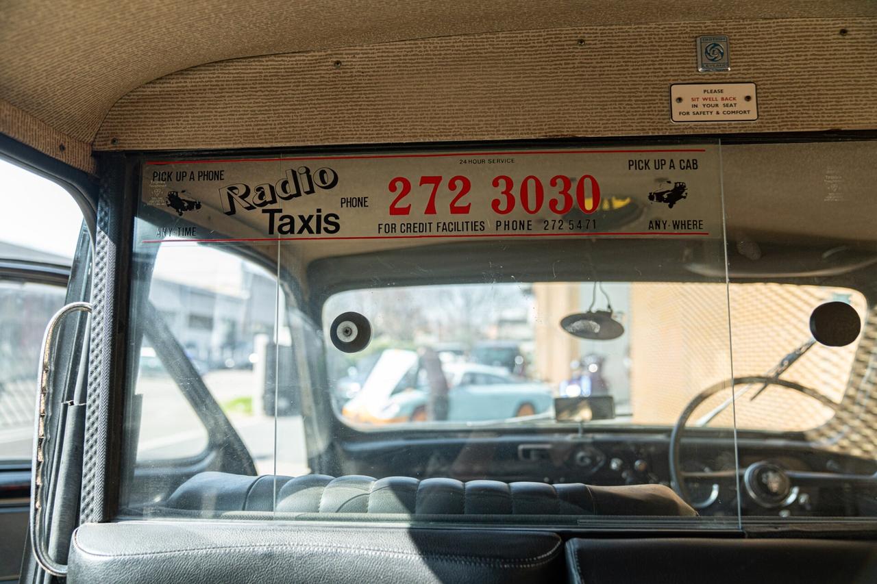 Austin FX4 "LONDON TAXI" - AUS00014