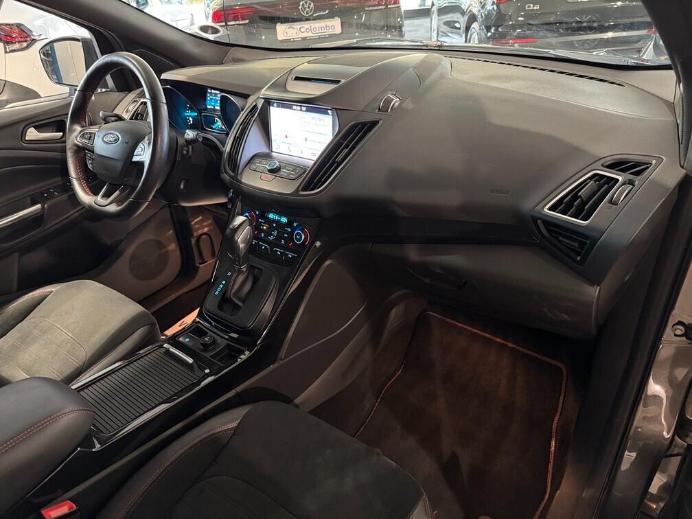 Ford Kuga 2.0 tdci ST-Line Awd Aut Navi Led App conn 18"