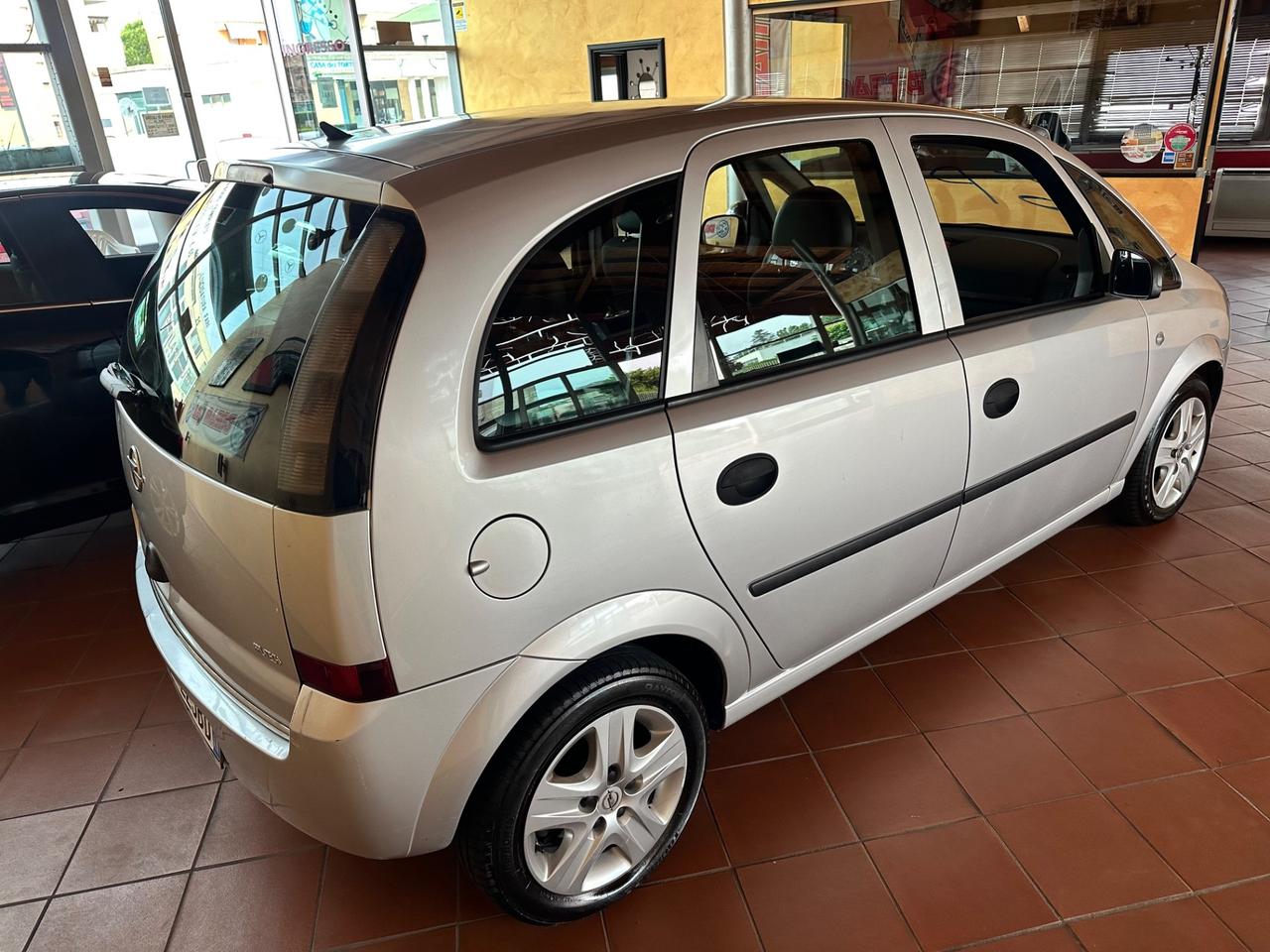Opel Meriva 1.4 16V GPL-TECH Enjoy