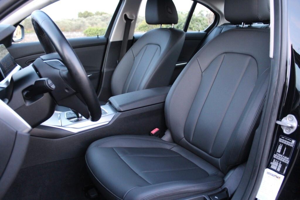 BMW Serie 3 Aut. 318 d *Pelle *Carplay