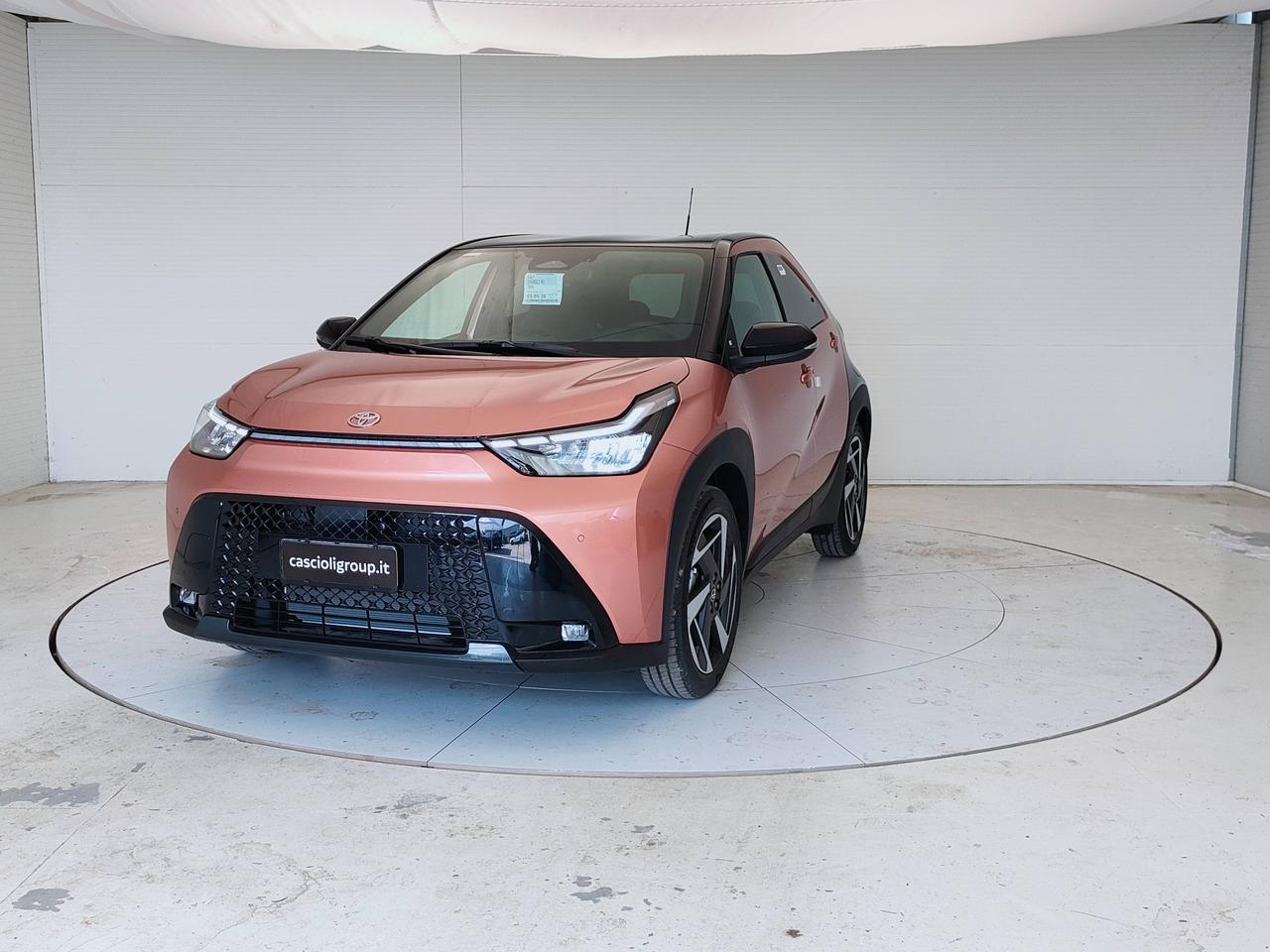 TOYOTA AYGO X HEV PREMIUM MC26