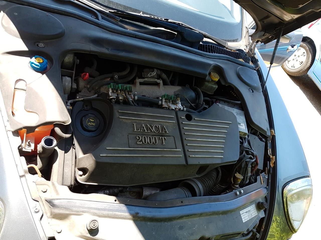 Lancia Thesis 2.0 Turbo 20V Emblema