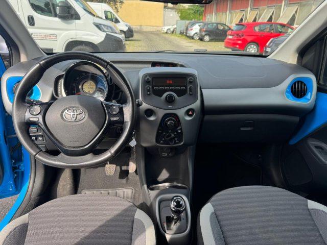 TOYOTA Aygo 1.0 VVT-i 72 CV 5 porte x-cool MMT