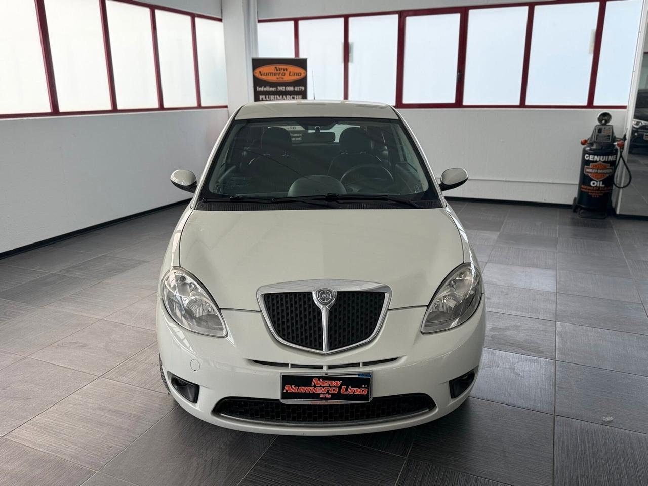 Lancia Ypsilon 1.2 Benzina 60cv Oro 2009
