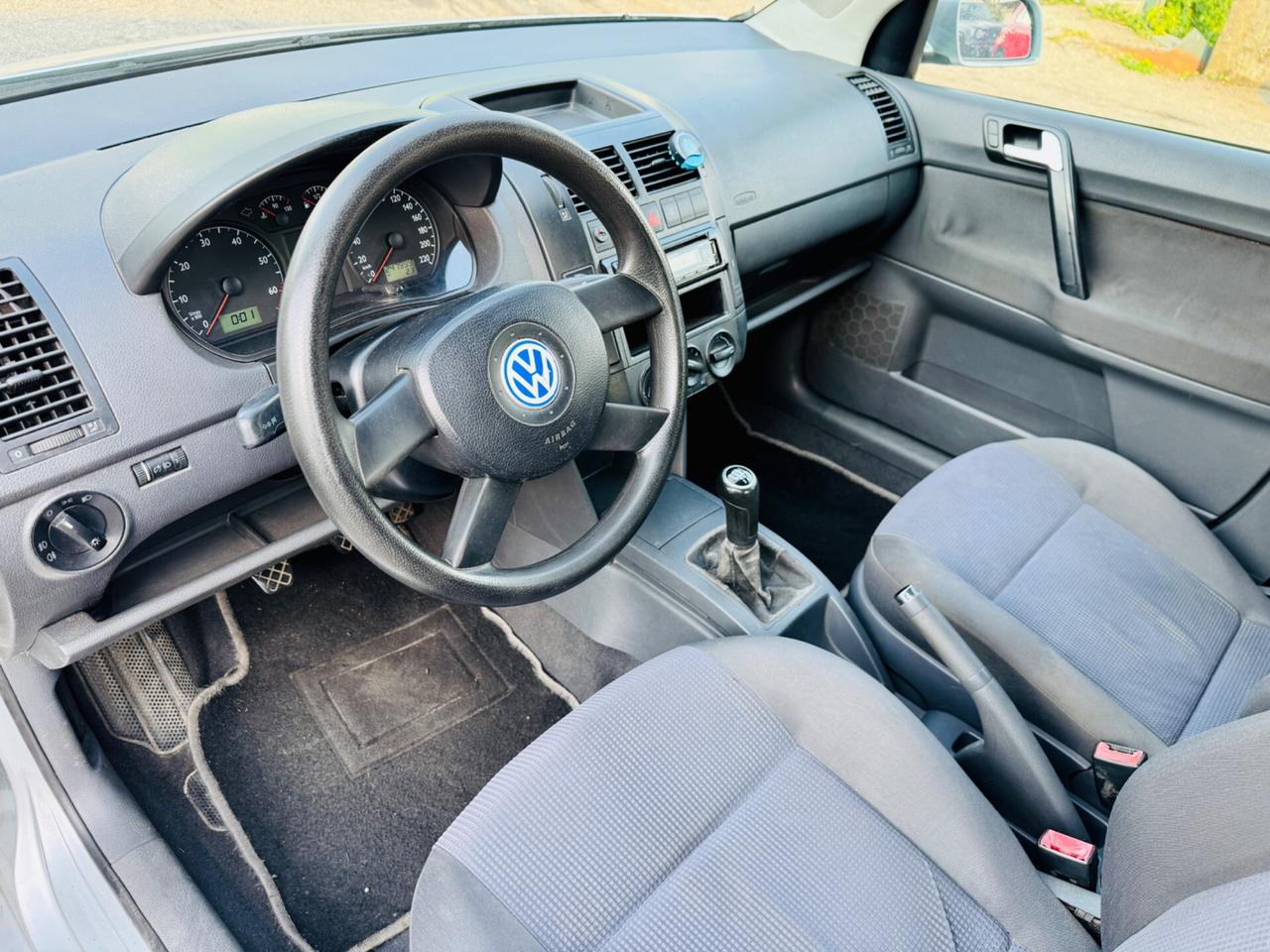 Volkswagen Polo 1.2 12V 5p. Trendline!!!