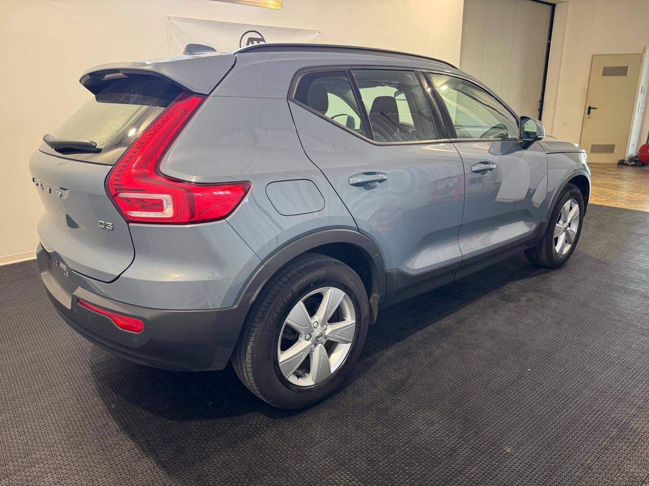 Volvo XC40 D3 Momentum Core