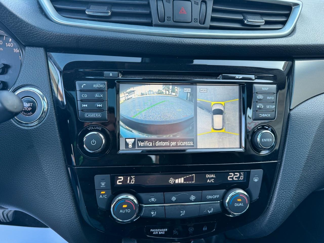 Nissan Qashqai 1.5 dci N-Connecta 110cv TETTO FULL OPTIONAL