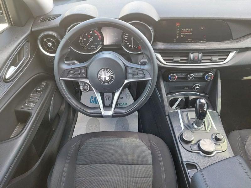 Alfa Romeo Stelvio 2.2 Turbo Diesel 160CV AT8 RWD Business