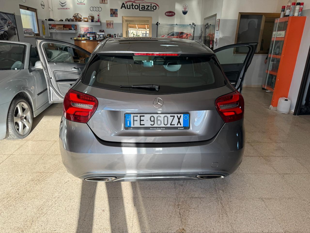Mercedes-benz A 180 d Automatic Premium NAVI-LED
