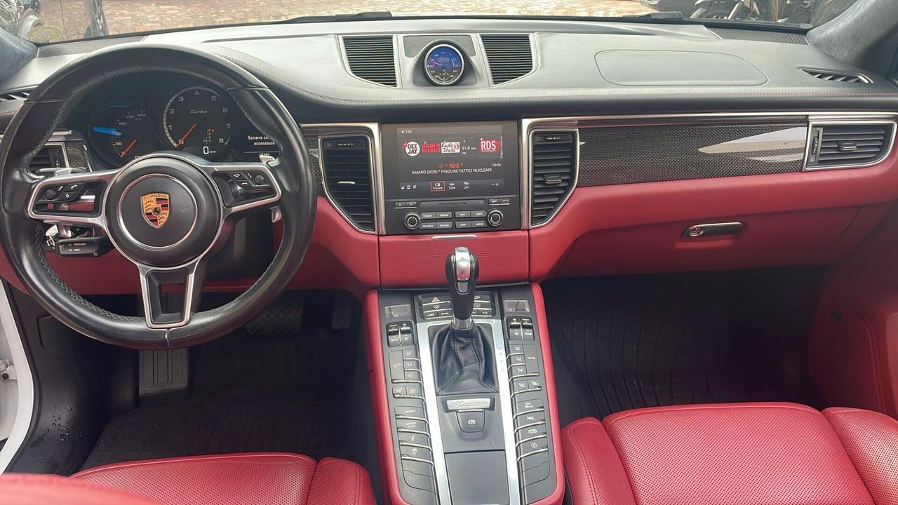 Porsche Macan 3.6 Turbo Performance