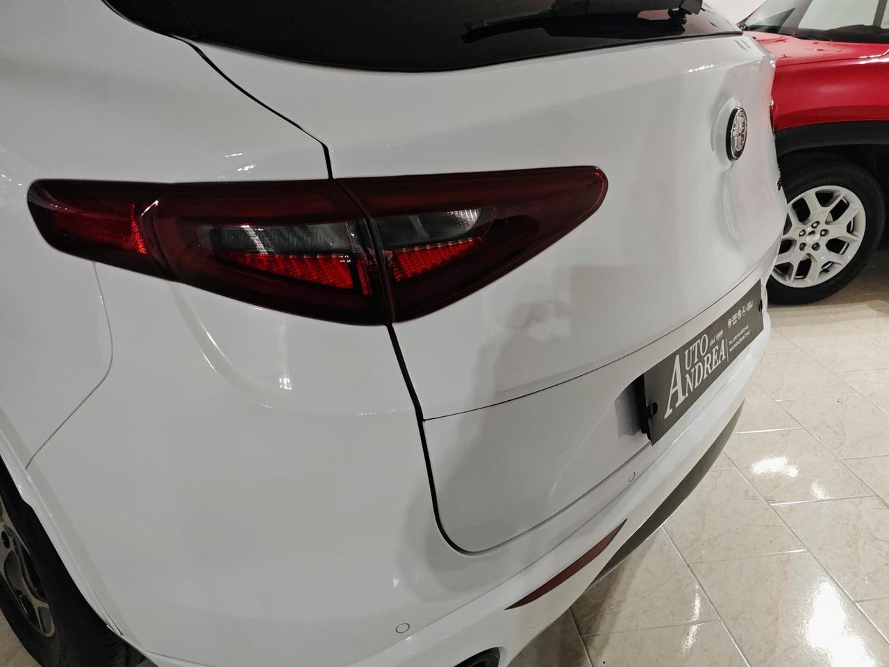 Alfa Romeo Stelvio 2.2 160CV Super Full 2022