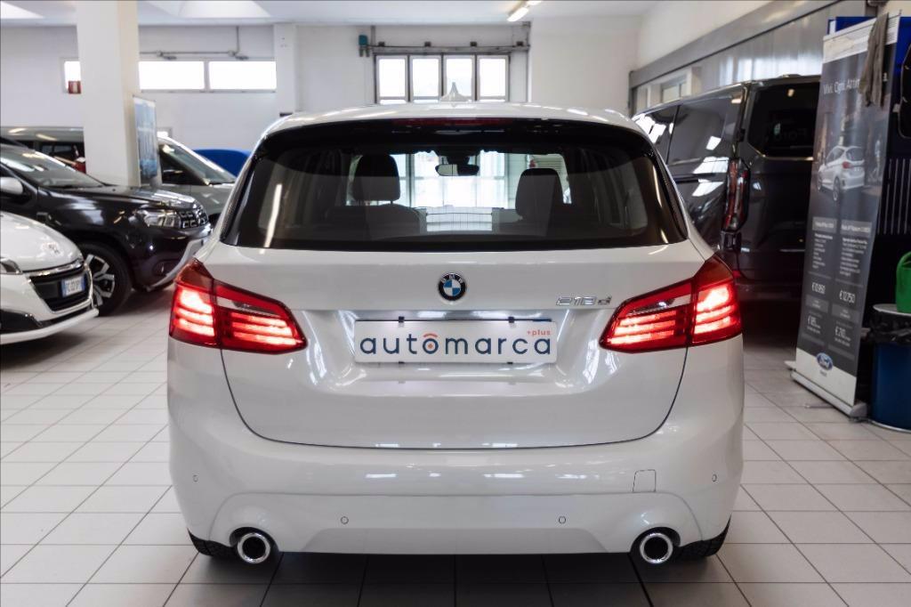 BMW 218d Active Tourer Business auto del 2019