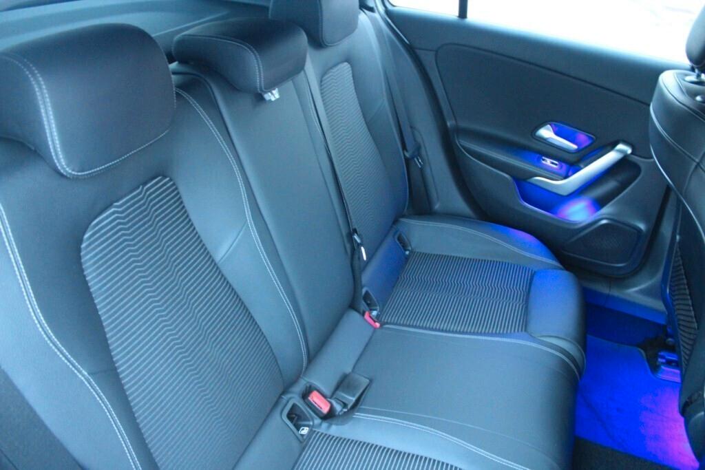 MERCEDES A 180 d Aut. *Luci Ambiente *Camera