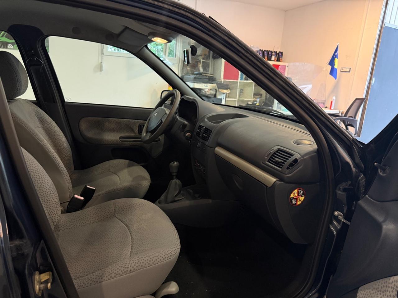 Renault Clio 1.2 BENZINA 90.000 KM