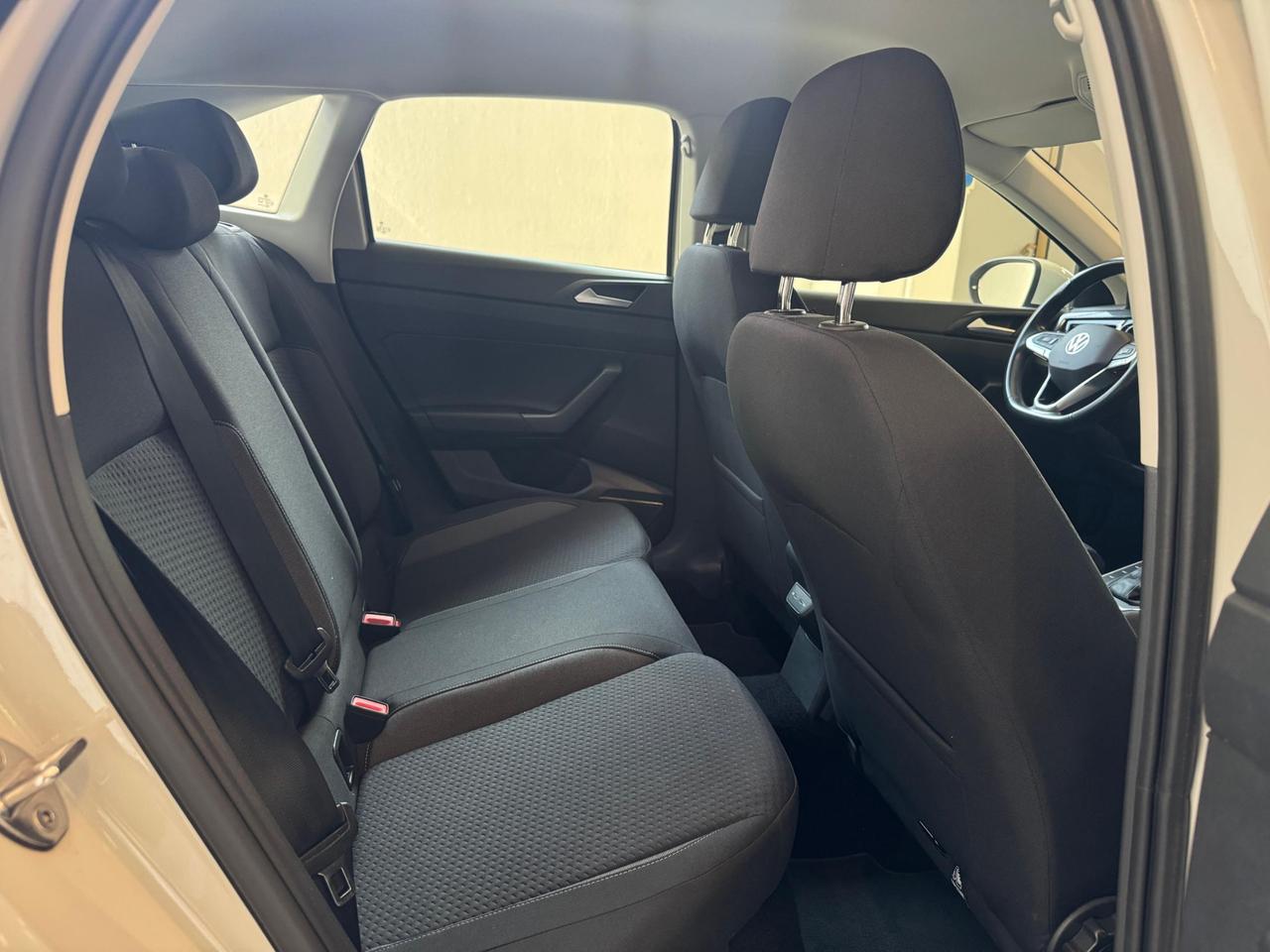 Volkswagen Taigo 1.0 tsi Life 110cv DSG CARPLAY