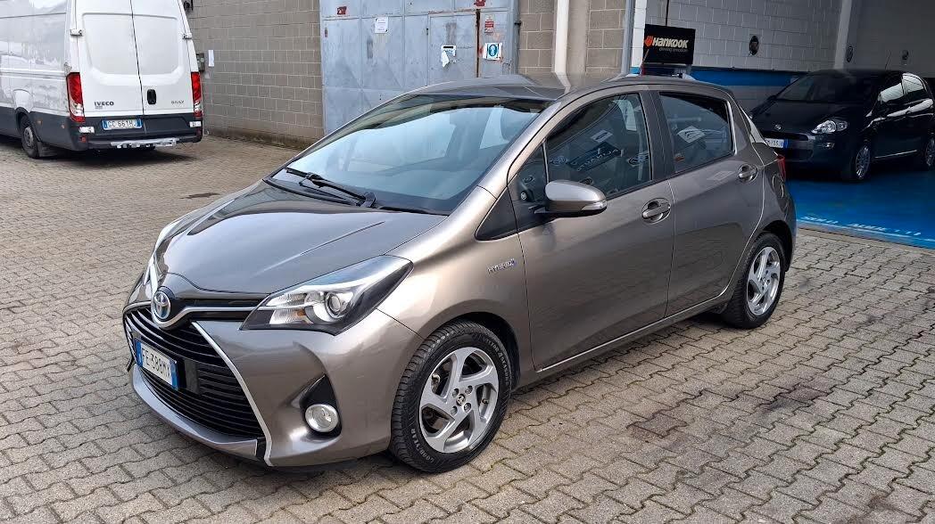 Toyota Yaris 1.5 Hybrid 5 porte Active