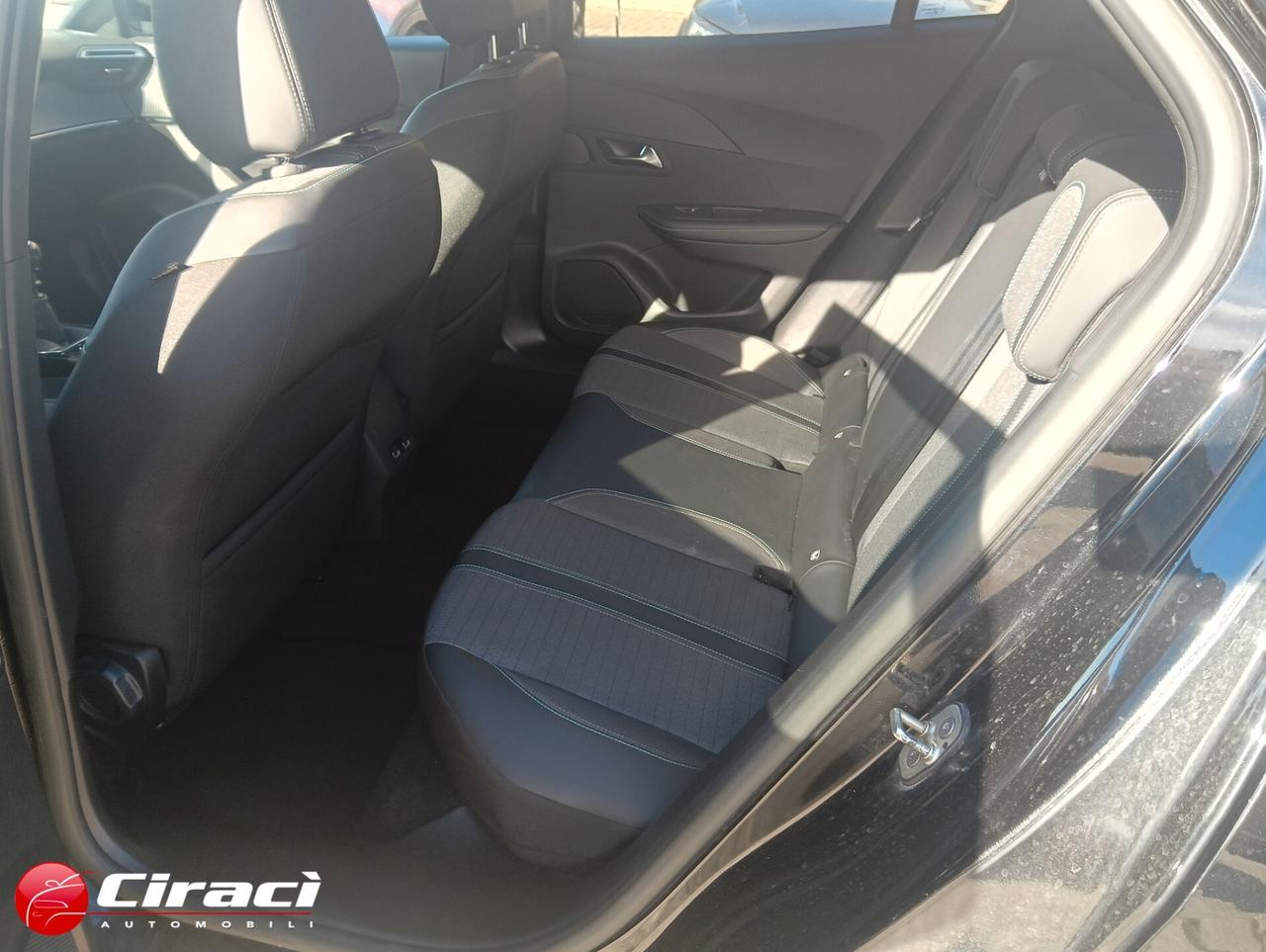 Peugeot 2008 BlueHDi 110 Allure