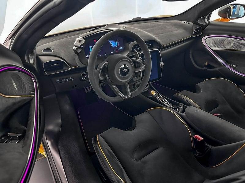 McLaren Artura Artura Spider