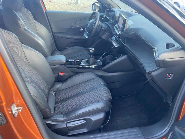 PEUGEOT 2008 PureTech 130 S&S GT Line