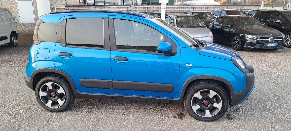 Fiat Panda Cross 1.0 FireFly S&S Hybrid