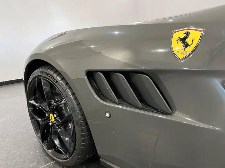 Ferrari GTC4 Lusso GTC4Lusso T
