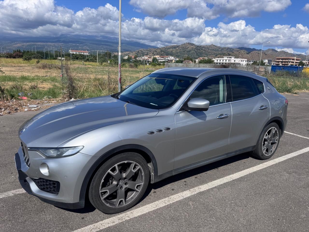 Maserati Levante V6 Diesel 275 CV AWD