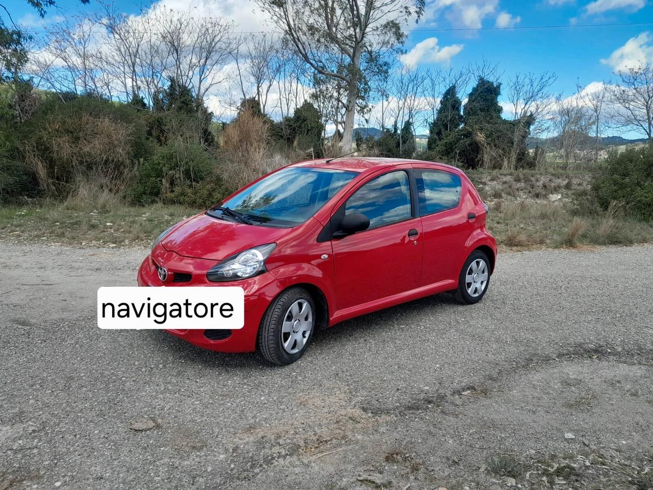 Toyota Aygo 1.0 12V VVT-i 5 porte navigatore