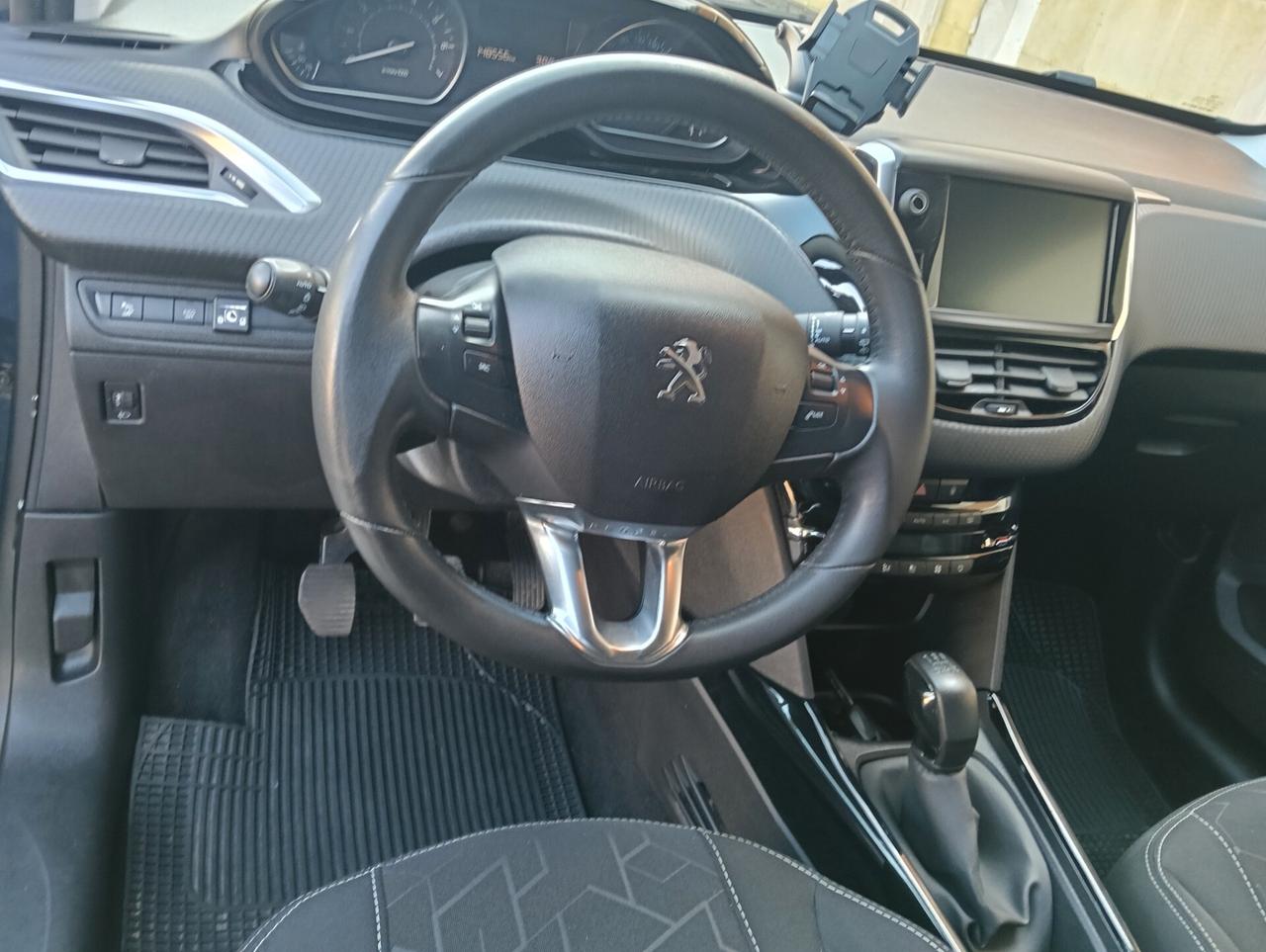 Peugeot 2008 Puretech active
