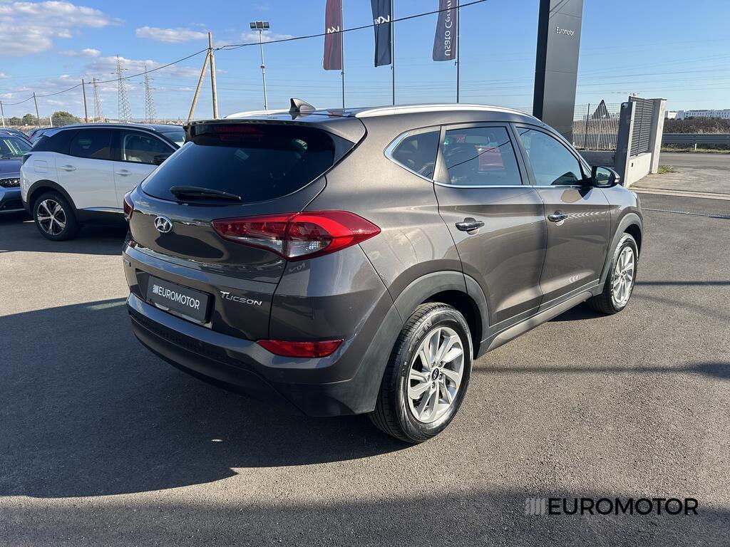 Hyundai Tucson 1.7 CRDi Xpossible 2WD