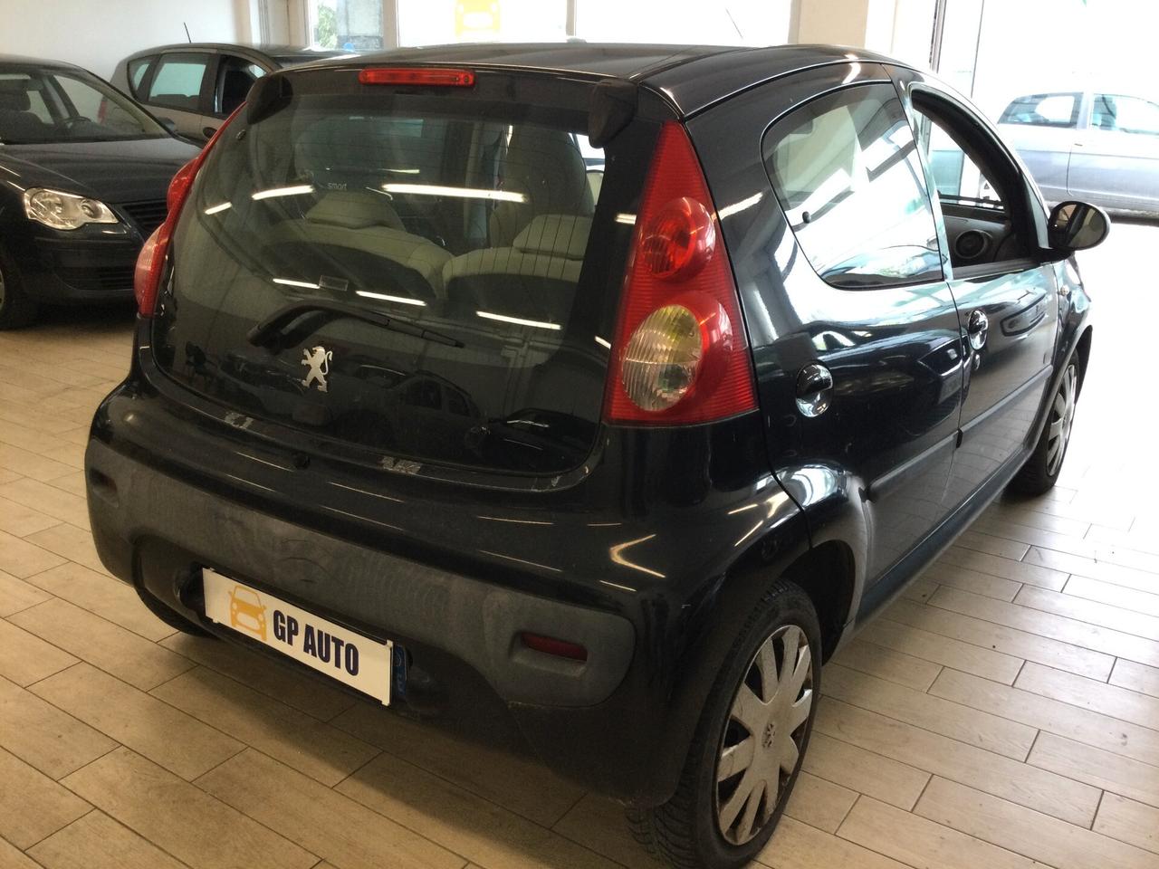 Peugeot 107 1.0 68CV 5p. Sweet Years