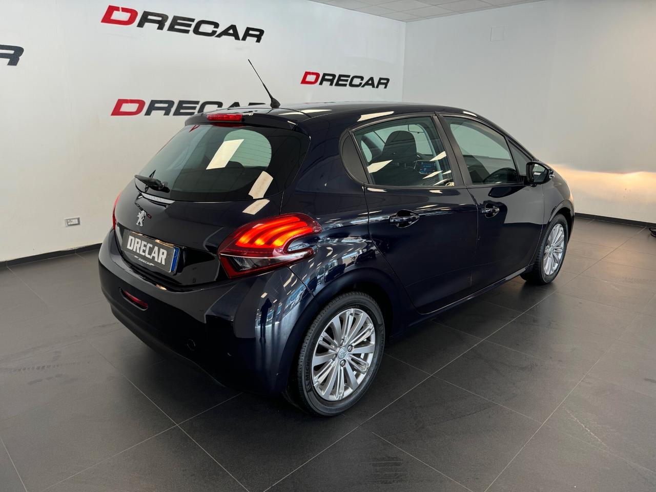 Peugeot 208 PureTech 82 5 porte Active 40.000 KM NEOPATENTATI