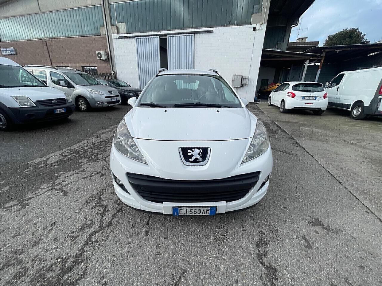 Peugeot 207 1.6 8V HDi 93CV SW Ciel Allure