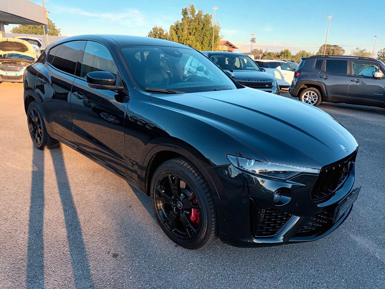 Maserati Levante GRANSPORT BLACK EDITION AFFARE*